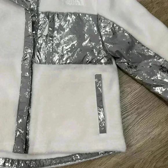 The North Face Girls’ Fleece Mashup Jacket, Large (Size 12) - Picture 5 of 14